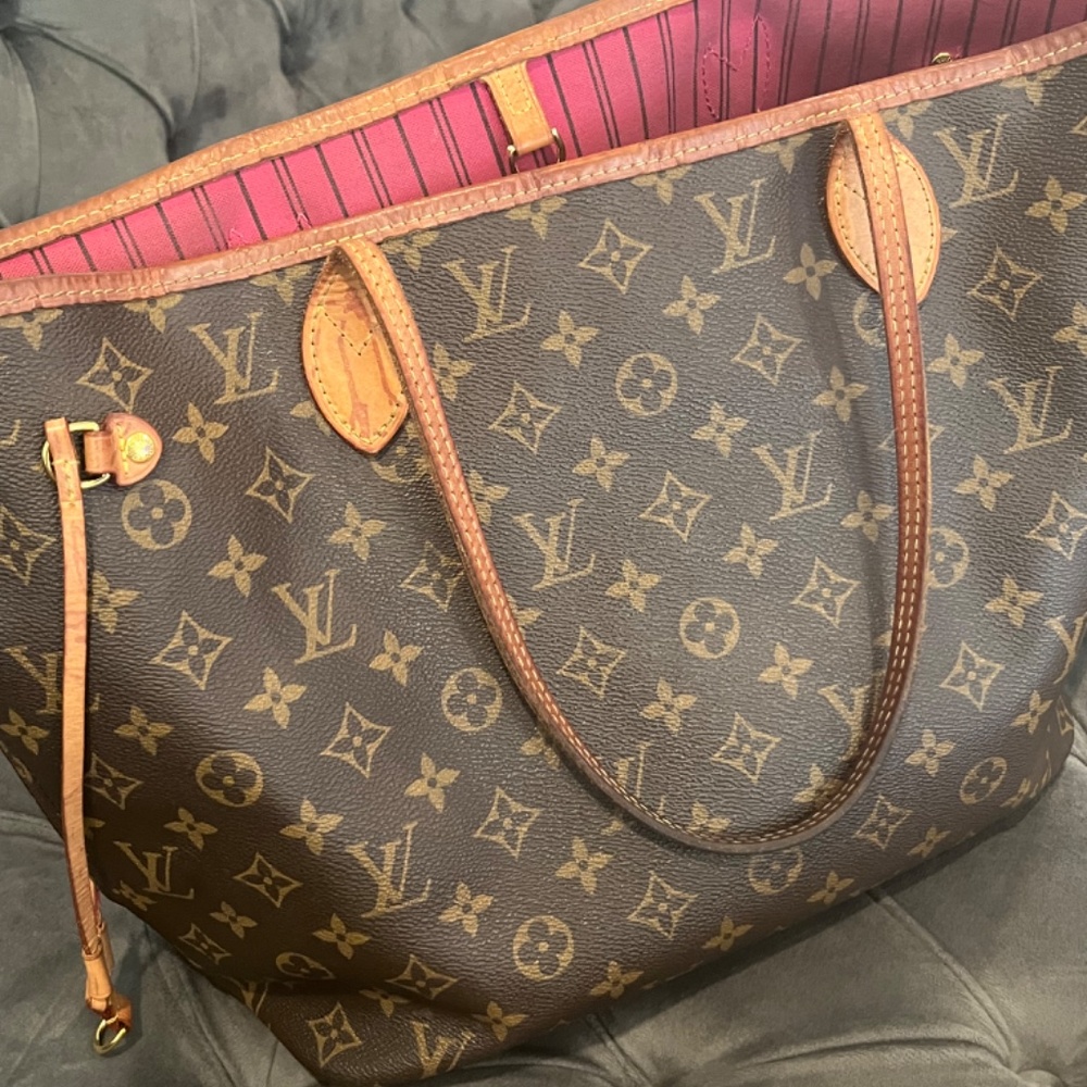 Purse - Picture 8 of 11